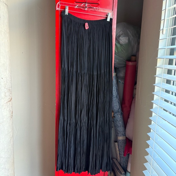 Double D Ranch Vintage Black Maxi Skirt - Picture 3 of 4